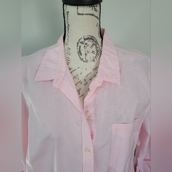 Old Navy pink cotton oxford in XL - Picture 2 of 9